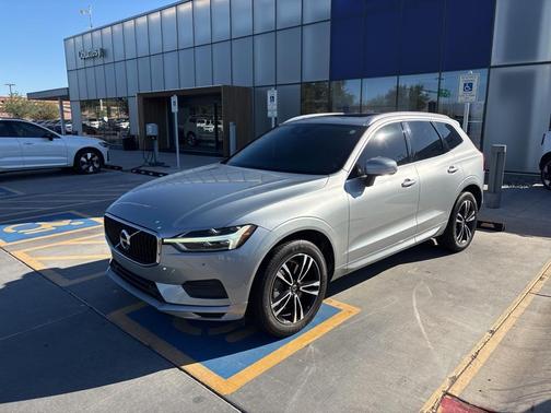 2018 Volvo XC60 T6 Momentum