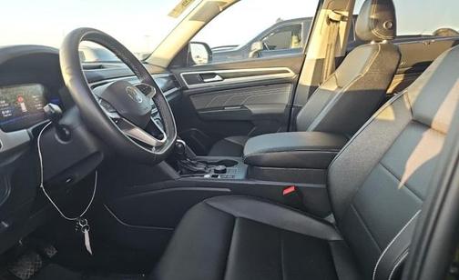 2023 Volkswagen Atlas 2.0T SE