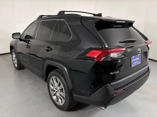 Midnight Black Metallic 2022 Toyota RAV4 XLE Premium