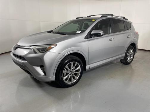 2017 Toyota RAV4 Platinum