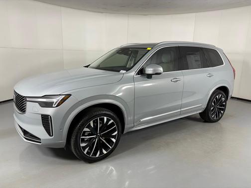 2026 Volvo XC90 B6 Ultra 7-Seater