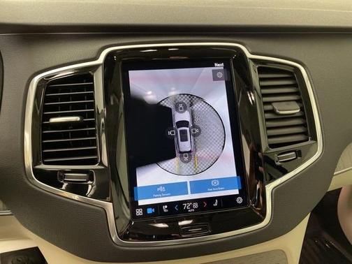 2025 Volvo XC90 Plug-In Hybrid T8 Plus 7-Seater