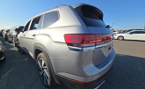 2024 Volkswagen Atlas 2.0T SE