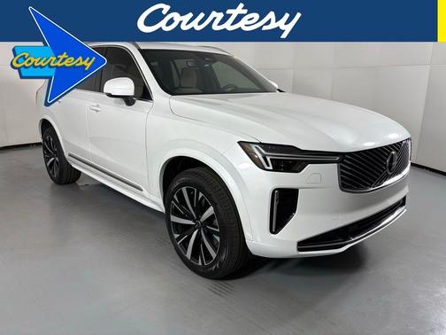 2026 Volvo XC90 B6 Core