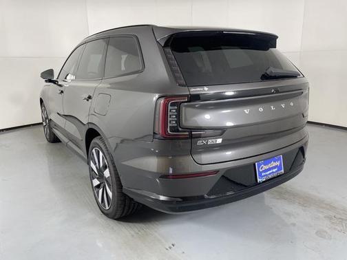 2025 Volvo EX90 Twin Motor Performance Ultra 6-Seater