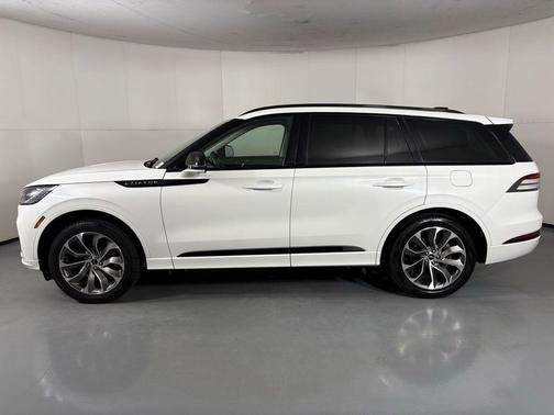 Pristine White 2025 Lincoln Aviator Premiere