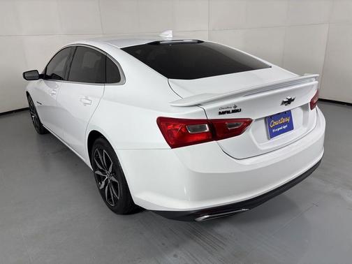 Summit White 2023 Chevrolet Malibu RS