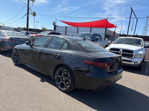 2022 Alfa Romeo Giulia Ti