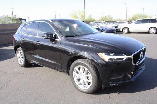 2021 Volvo XC60 T5 Momentum