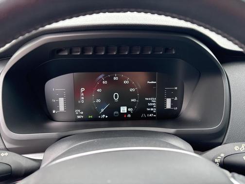 2018 Volvo XC90 T5 Momentum