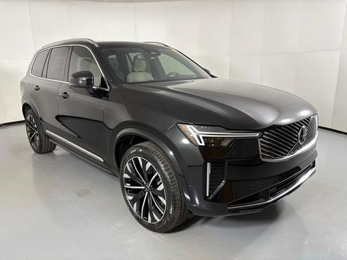 2026 Volvo XC90 Plug-In Hybrid T8 Ultra 7-Seater