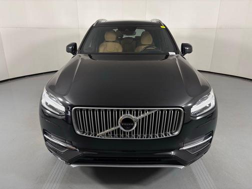 2017 Volvo XC90 T6 Inscription
