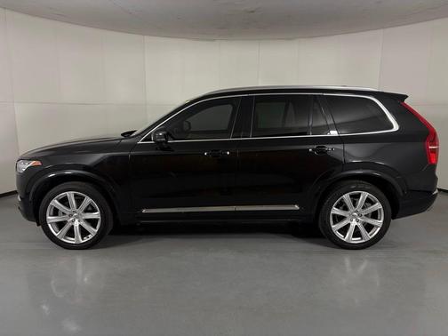 2017 Volvo XC90 T6 Inscription