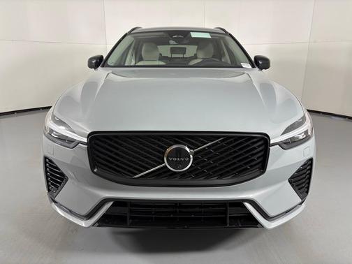 2026 Volvo XC60 Plug-In Hybrid T8 Ultra