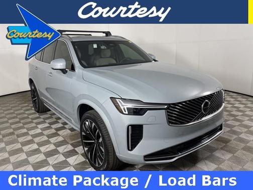 2025 Volvo XC90 B5 Core