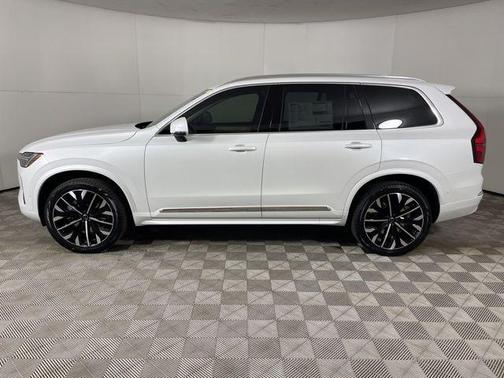 Crystal White Metallic 2025 Volvo XC90 B6 Plus 7-Seater