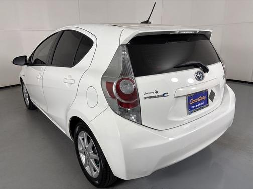 2013 Toyota Prius c Three