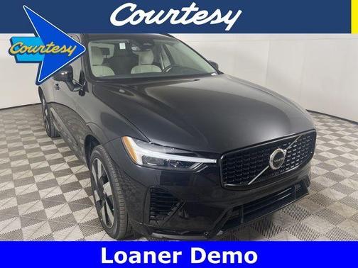 Onyx Black Metallic 2025 Volvo XC60 Plug-In Hybrid T8 Plus