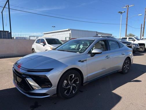 2025 Hyundai SONATA SEL