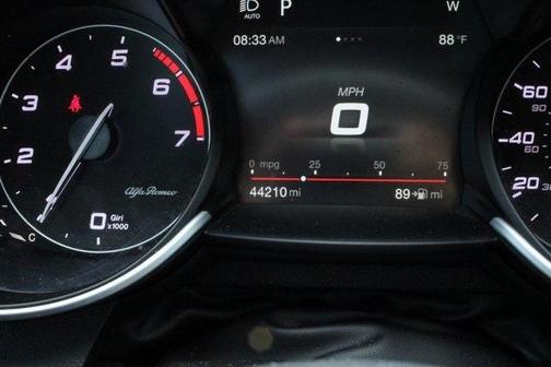 2018 Alfa Romeo Giulia Base