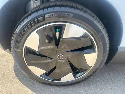 2025 Volvo EX30 Twin Motor Ultra