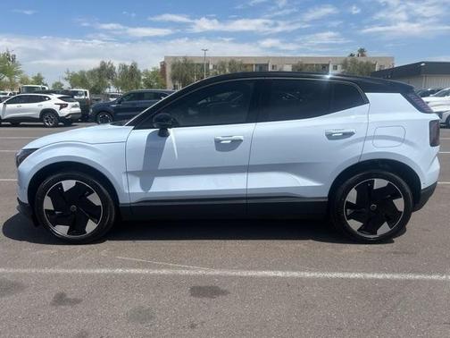 2025 Volvo EX30 Twin Motor Ultra