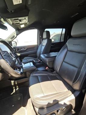 Onyx Black 2025 GMC Yukon XL Denali