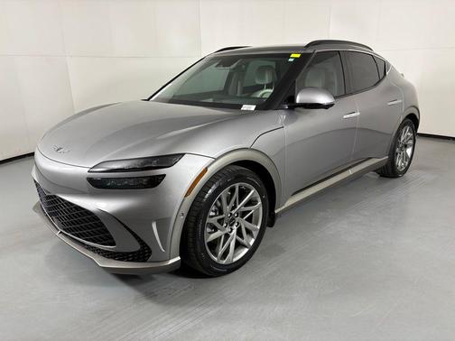 Savile Silver 2023 Genesis GV60 Advanced