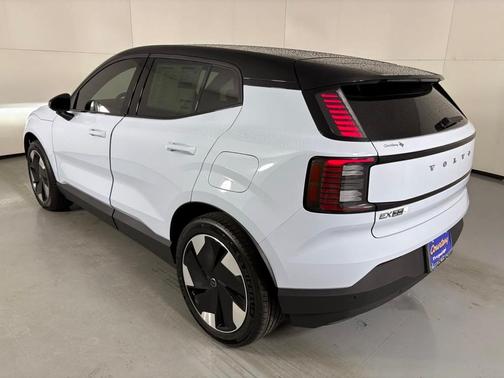 2026 Volvo EX30 Twin Motor Plus