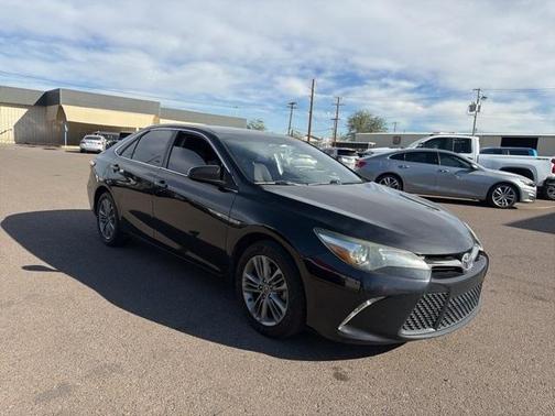 2016 Toyota Camry SE