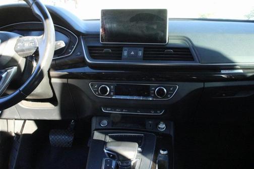 2018 Audi Q5 2.0T Tech Premium