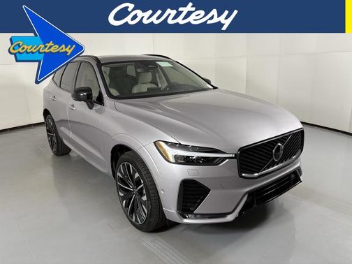 2026 Volvo XC60 B5 Ultra