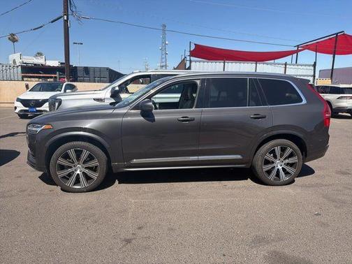 Platinum Gray Metallic 2023 Volvo XC90 B6 Ultimate 6-Seater