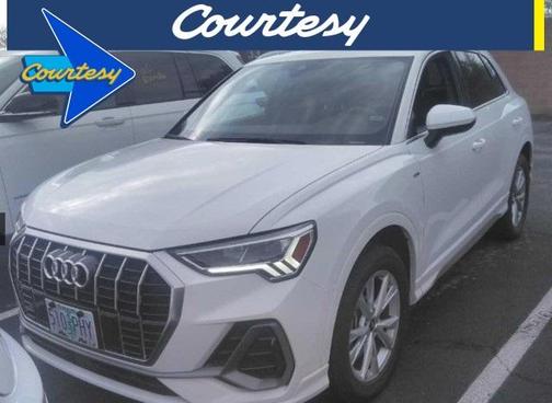 2023 Audi Q3 45 S line Premium
