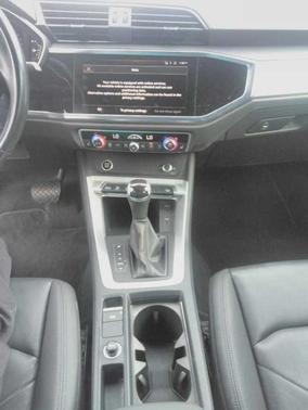 2023 Audi Q3 45 S line Premium