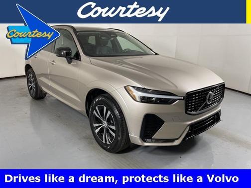 2025 Volvo XC60 B5 Core