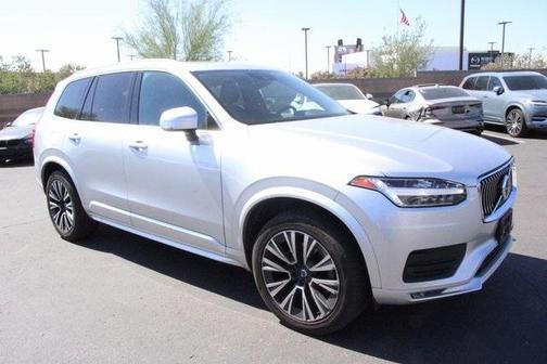 2020 Volvo XC90 T5 Momentum 7 Passenger
