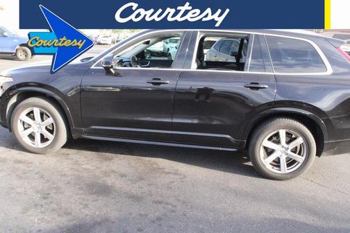 2020 Volvo XC90 T6 Momentum 6 Passenger