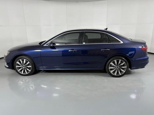 2022 Audi A4 40 Premium Plus