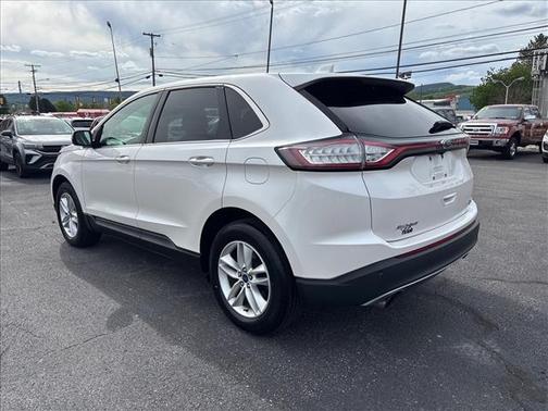 White Platinum Metallic Tri-Coat 2017 Ford Edge SEL