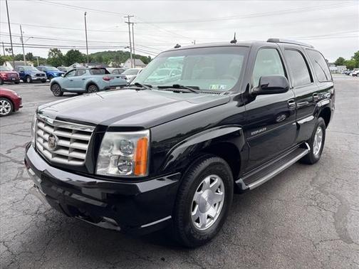 2003 Cadillac Escalade Base