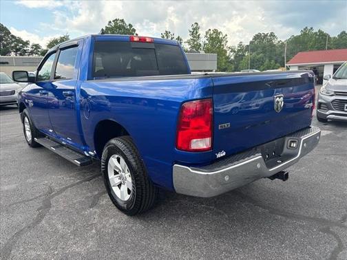 2019 RAM 1500 SLT