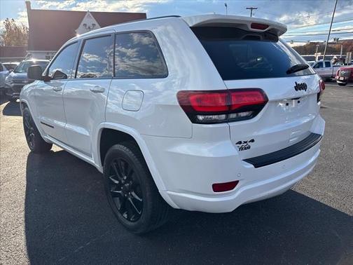 2017 Jeep Grand Cherokee Altitude