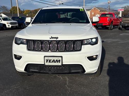 2017 Jeep Grand Cherokee Altitude