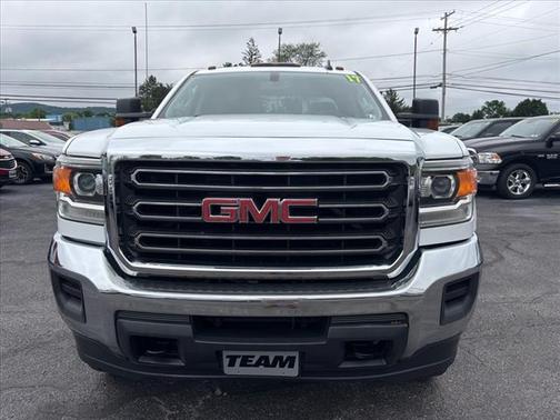 2017 GMC Sierra 2500 Base