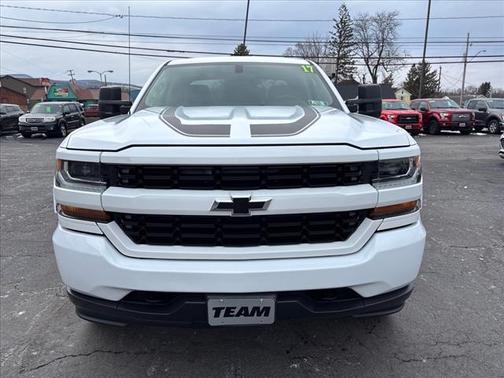 2017 Chevrolet Silverado 1500 Custom