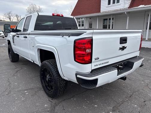 2017 Chevrolet Silverado 1500 Custom