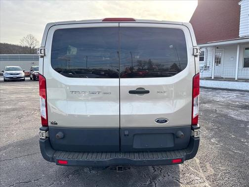 2017 Ford Transit-350 XLT