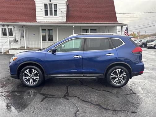 2017 Nissan Rogue SL