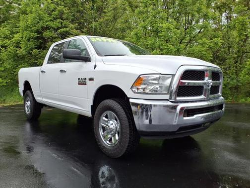 2018 RAM 2500 SLT Crew Cab 4x4 6'4' Box